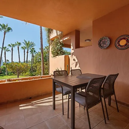 Apartamento El Oasis De With Sea View